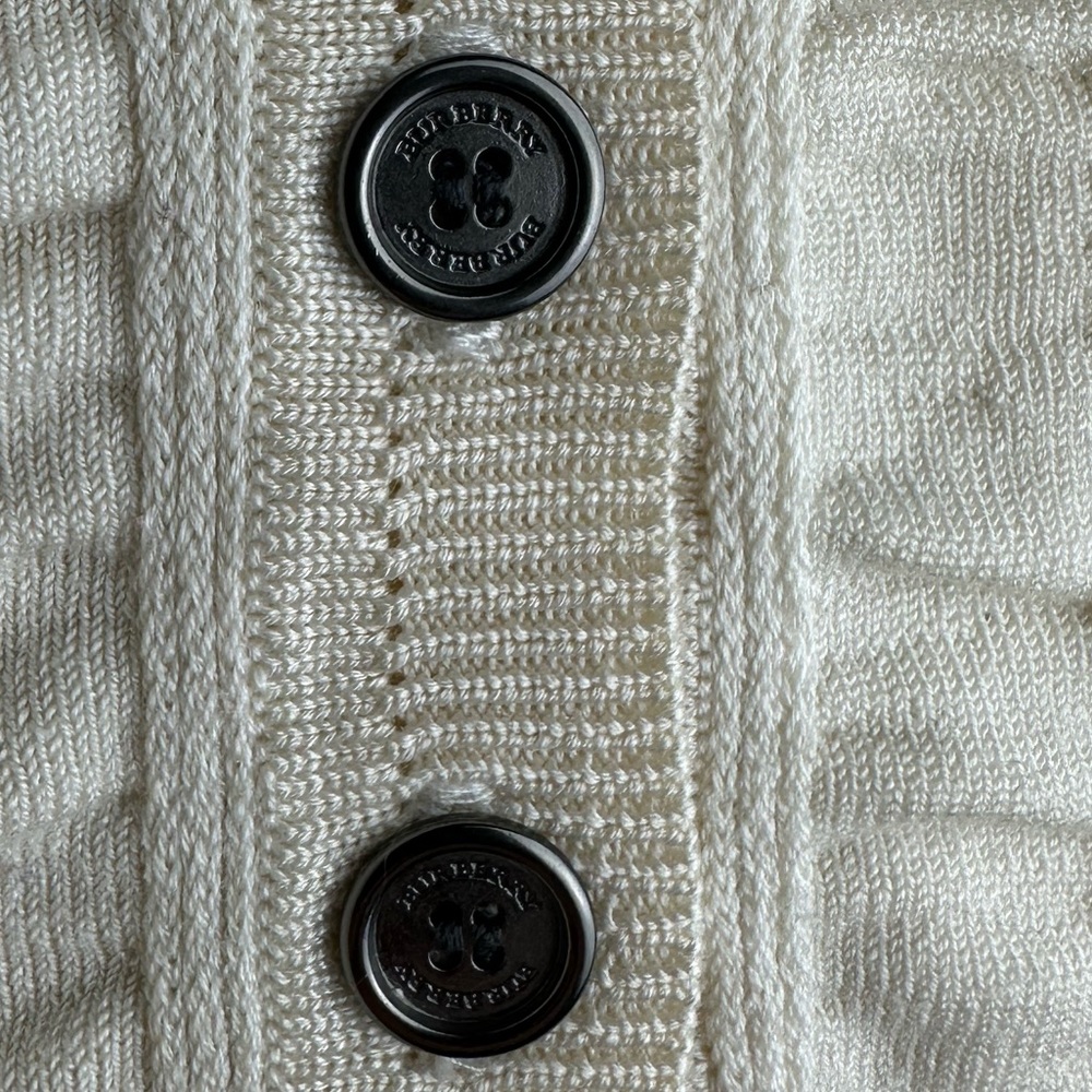 Authentic‎ Burberry London Silk Blouse - Picture 5 of 15